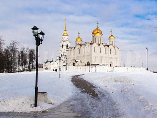 02-05.01.«Владимир. И в зимний праздник город  кажется волшебным средь елок, света и огней!»  Автобусный тур из Вологды и Череповца